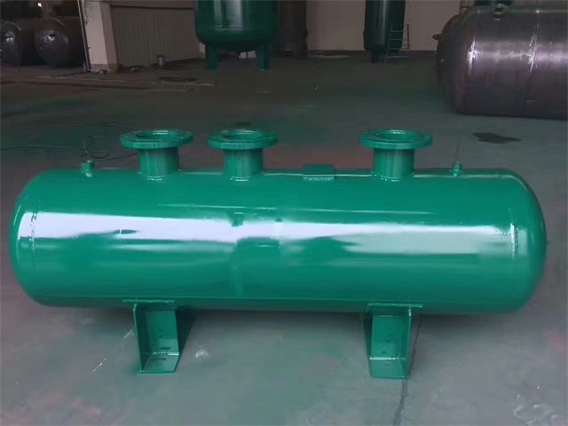 金湖金湖金湖蒸汽分气缸1.jpeg